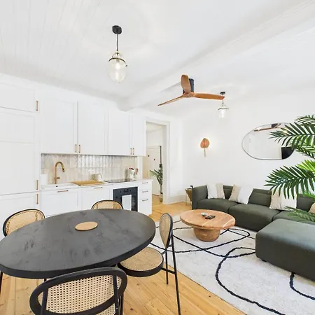 Bright 2br W/ Office Space - Alfama Charm | By Airnest Appartement *