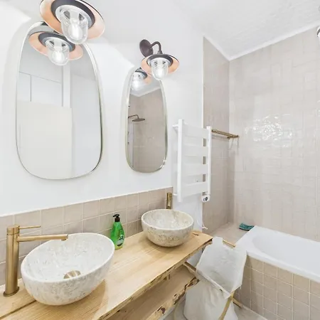 Bright 2br W/ Office Space - Alfama Charm | By Airnest Lisboa